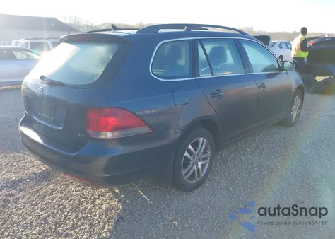 2010 Volkswagen Jetta Tdi из США, поврежденный, VIN 3VWPL8AJ7AM692104